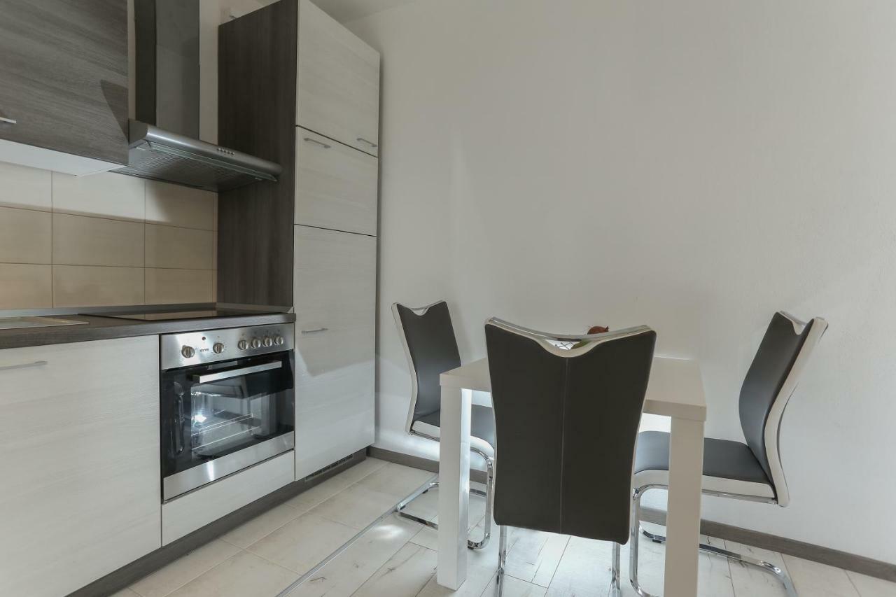 Apartment Star Supetar Buitenkant foto