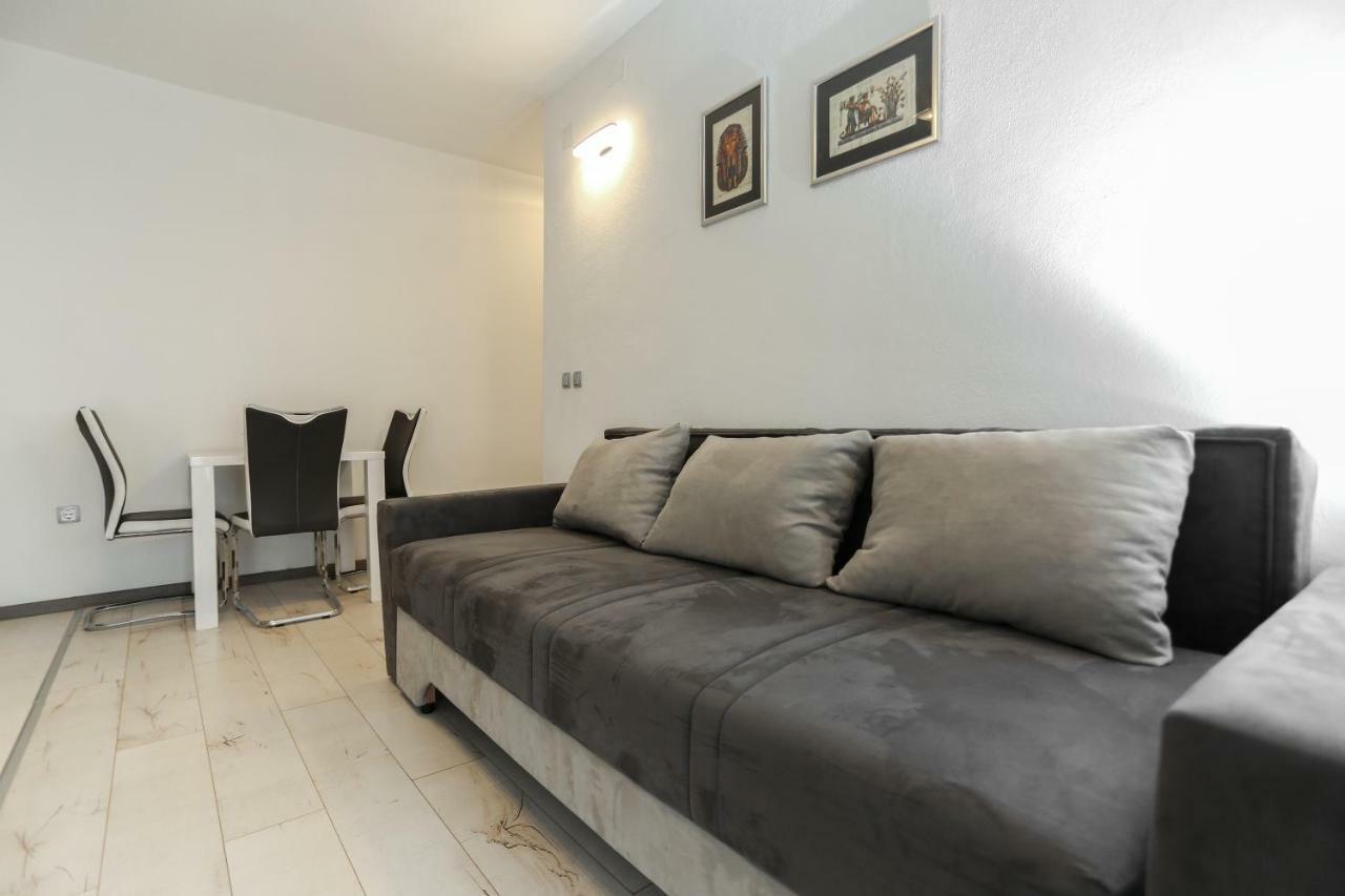 Apartment Star Supetar Buitenkant foto